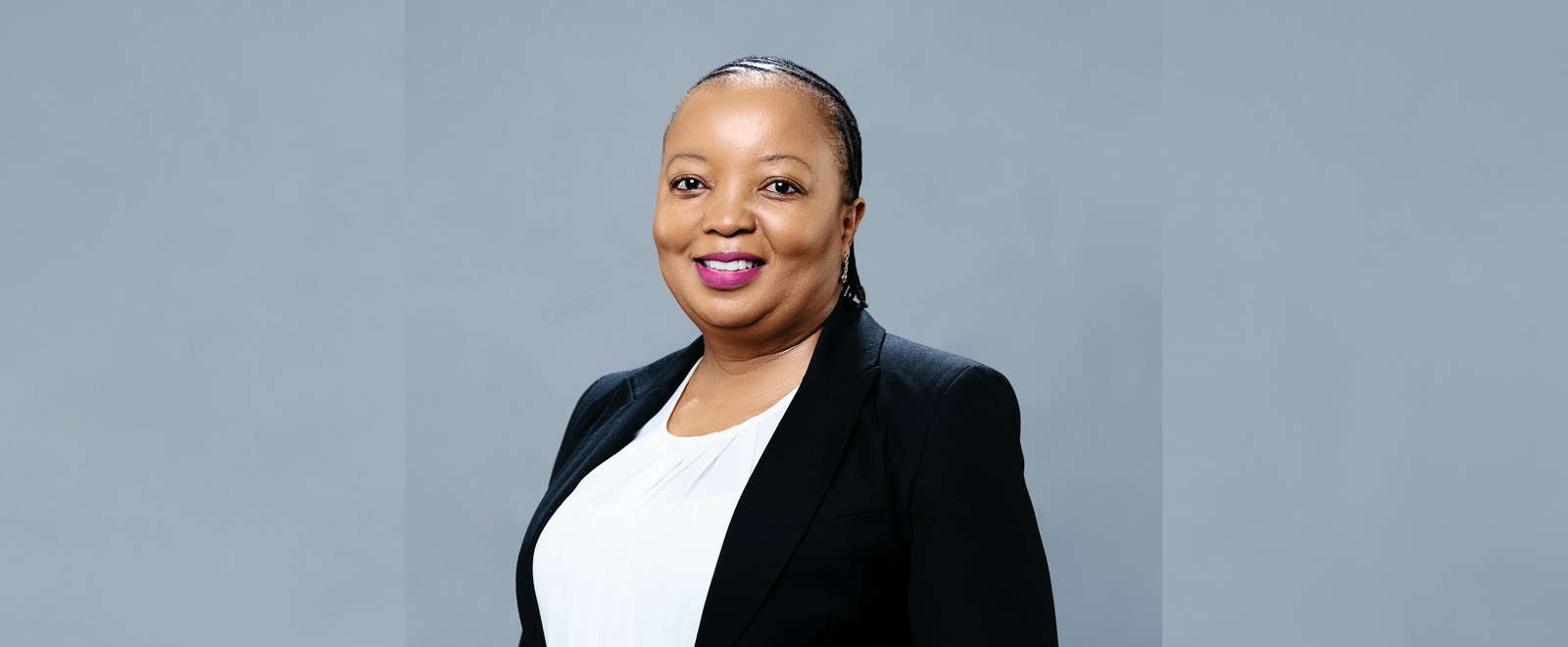 Transnet cranes unloading cargo from a ship